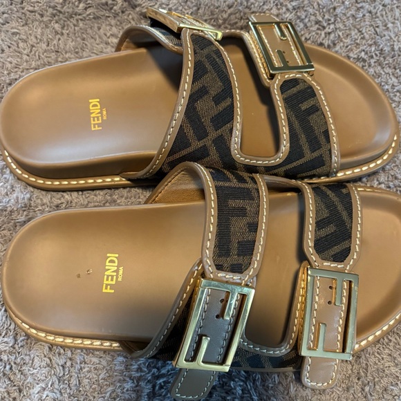 Fendi Black and Gold Sandals - Picture 8 of 13